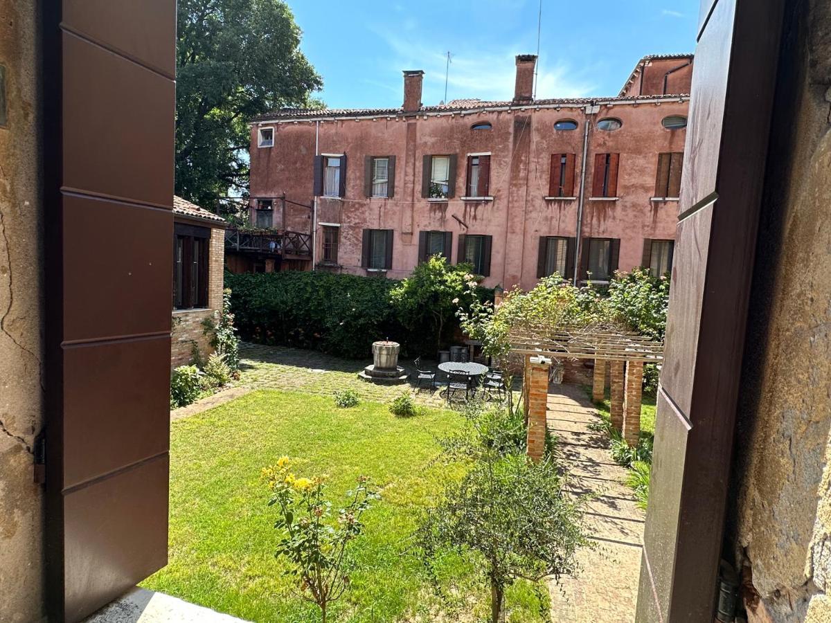 Zen Accommodation Grand Canal Veneza Exterior foto
